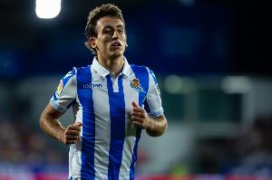 Kaiyun开云中国官网-奥亚萨瓦尔：我看到姆巴佩越位干扰了中卫，但角球已开出无法改变